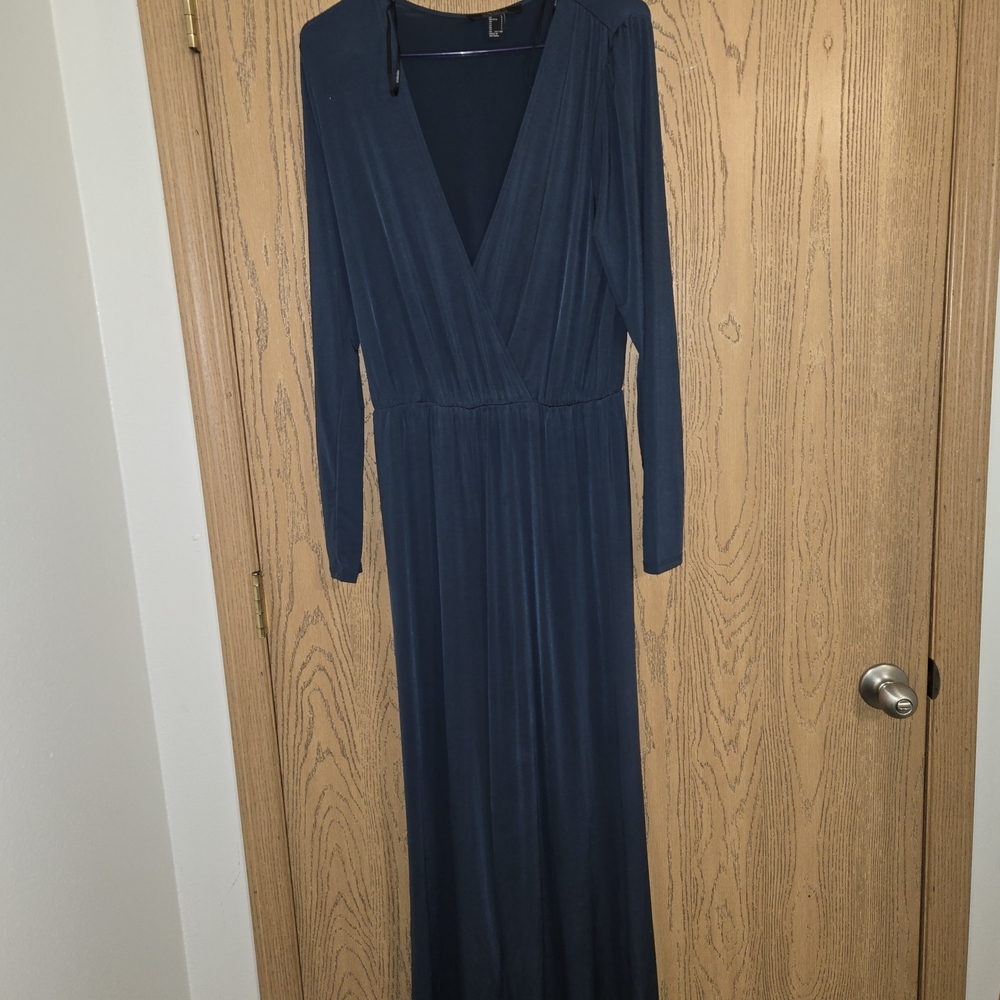 Forever 21 Green Long Sleeve Jumpsuit